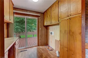 1106 Walnut St, Reidsville, NC 27320 - Photo 30