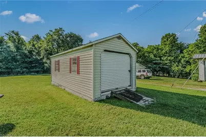 2252 Wards Gap Road, Mount Airy, NC 27030 - Photo 30