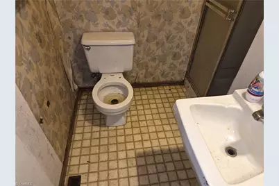 2024 Willow Road, Greensboro, NC 27406 - Photo 20