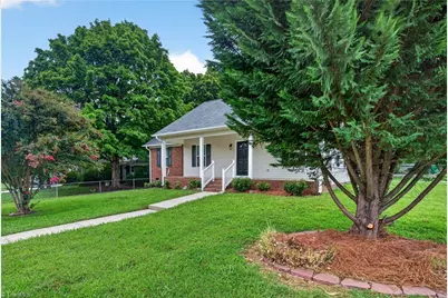 639 Sterling Avenue, High Point, NC 27265 - Photo 8