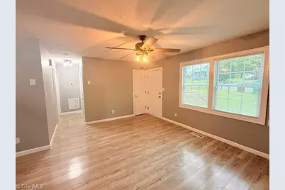 614 Wesley Drive, High Point, NC 27260 - Photo 12