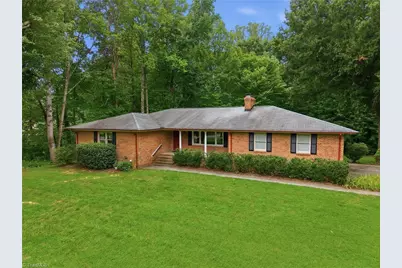 218 Cedar Run, Reidsville, NC 27320 - Photo 2