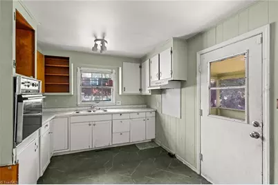 4211 Whippoorwill Drive, Greensboro, NC 27406 - Photo 20