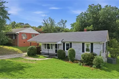 1208 Wallace Street, Burlington, NC 27217 - Photo 4