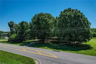 1108 N Main St, Kernersville, NC 27284 - Photo 12