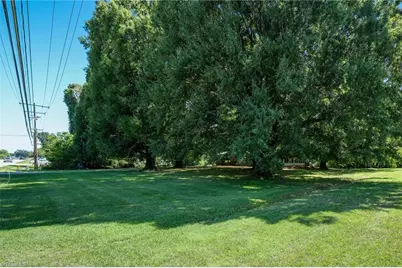 1108 N Main Street, Kernersville, NC 27284 - Photo 14
