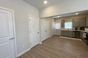 3762 Mebane St, Burlington, NC 27215 - Photo 6