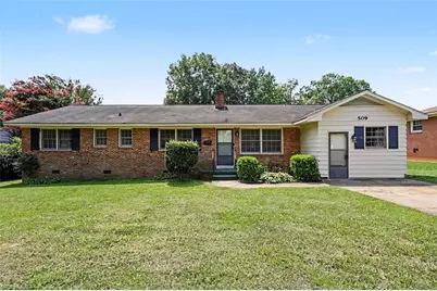 509 Oakwood Lane, Graham, NC 27253 - Photo 1