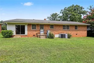 509 Oakwood Ln, Graham, NC 27253 - Photo 18
