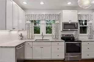 1011 Melrose St, Winston-Salem, NC 27103 - Photo 16