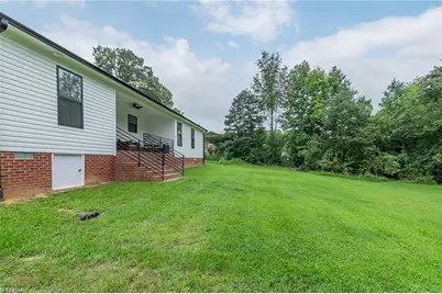 32 Ranchor Drive, Thomasville, NC 27360 - Photo 36