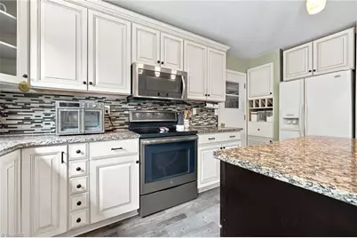 150 Creekview Drive, Kernersville, NC 27284 - Photo 10