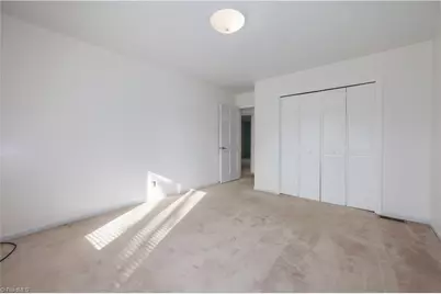 682 Cecil Street, Thomasville, NC 27360 - Photo 26