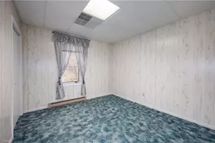 682 Cecil St, Thomasville, NC 27360 - Photo 38