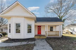 805 N Mebane St, Burlington, NC 27217 - Photo 1