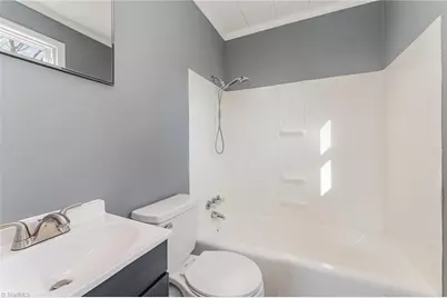805 N Mebane Street #A & B, Burlington, NC 27217 - Photo 12