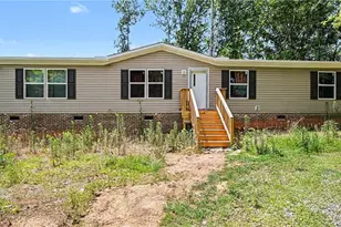 380 Ave J, Lexington, NC 27292 - Photo 2