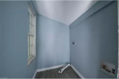 923 Crowder Street, Winston-Salem, NC 27107 - Photo 2