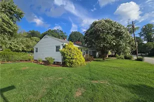 1308 Bogart St, Greensboro, NC 27405 - Photo 12