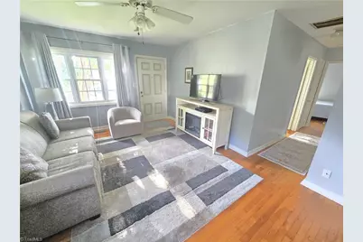 1308 Bogart Street, Greensboro, NC 27405 - Photo 2