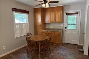 717 Edgewood Rd, Wilkesboro, NC 28697 - Photo 2