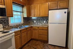 717 Edgewood Rd, Wilkesboro, NC 28697 - Photo 4