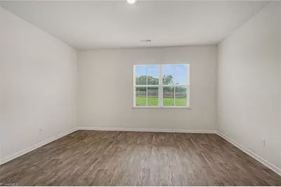 620 Hickory Point Drive, Lexington, NC 27292 - Photo 14