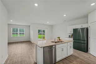 620 Hickory Point Dr, Lexington, NC 27292 - Photo 8