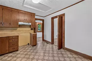 222 W Brower Ave, Liberty, NC 27298 - Photo 10