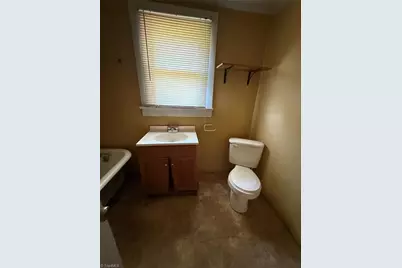 9 Fowler Avenue, Lexington, NC 27292 - Photo 6