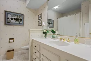 2922 Round Hill Rd, Greensboro, NC 27408 - Photo 28