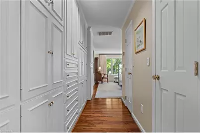 2922 Round Hill Road, Greensboro, NC 27408 - Photo 20