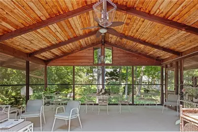 2922 Round Hill Road, Greensboro, NC 27408 - Photo 14