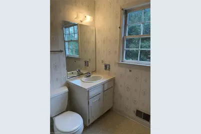 1000 Englewood Drive, Winston-Salem, NC 27106 - Photo 18