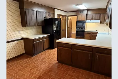 1000 Englewood Drive, Winston-Salem, NC 27106 - Photo 12