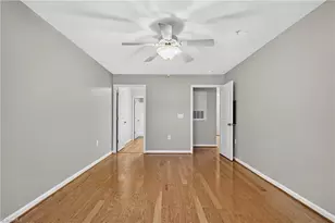 7108 W Friendly Ave, Greensboro, NC 27410 - Photo 16