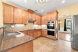 2345 Rockland Cir, High Point, NC 27265 - Photo 10