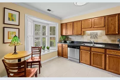 121 Dolley Madison Road Unit#C, Greensboro, NC 27410 - Photo 6