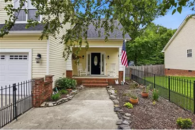 212 Santa Fe Circle, Thomasville, NC 27360 - Photo 2