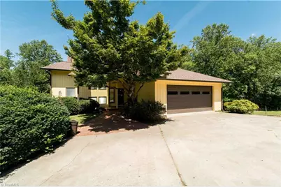 1901 Hennings Road, East Bend, NC 27018 - Photo 4