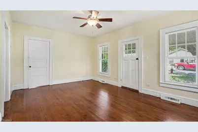 1418 N Hamilton Street, High Point, NC 27262 - Photo 6