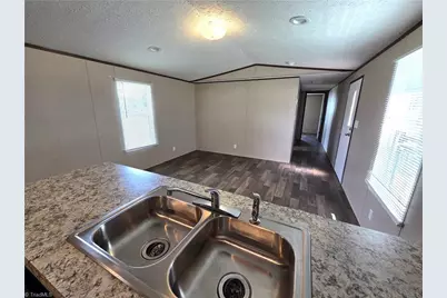 126 Sheraton Court, King, NC 27021 - Photo 6