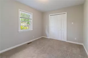 500 Washington St, Graham, NC 27253 - Photo 14