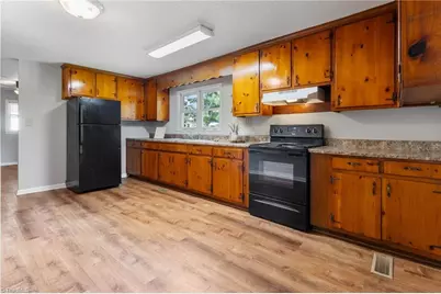 500 Washington Street, Graham, NC 27253 - Photo 10