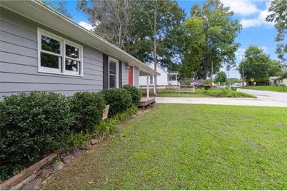 500 Washington Street, Graham, NC 27253 - Photo 24