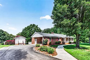 308 Westbury Dr, Asheboro, NC 27205 - Photo 34