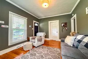 1011 Ava St, Burlington, NC 27215 - Photo 6