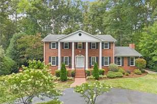 3709 Kirklees Rd, Winston-Salem, NC 27104 - Photo 4