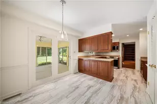 3709 Kirklees Rd, Winston-Salem, NC 27104 - Photo 10