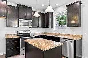 3833 Crestwell Cove Ct, Winston-Salem, NC 27103 - Photo 10